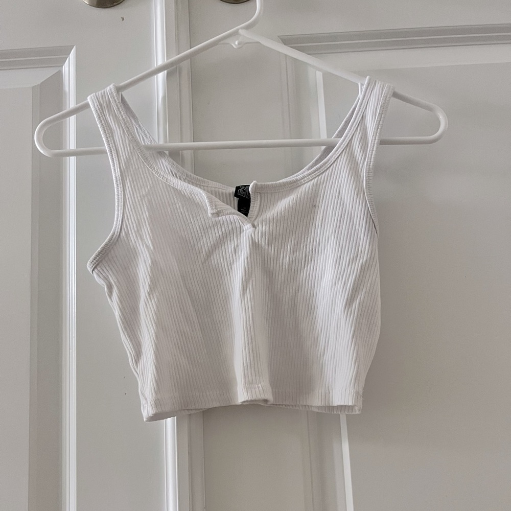 Ribbed crop top